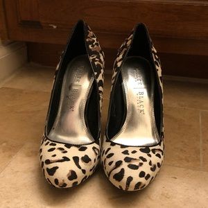 White House Black Market Cheetah Print Heels size 7